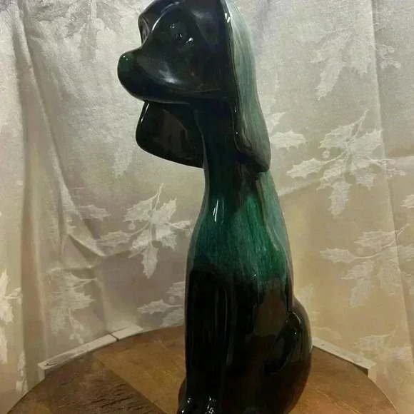 Vintage Canadian Blue Mountain Pottery 14"  Sitting Dog - Picture 2 of 5